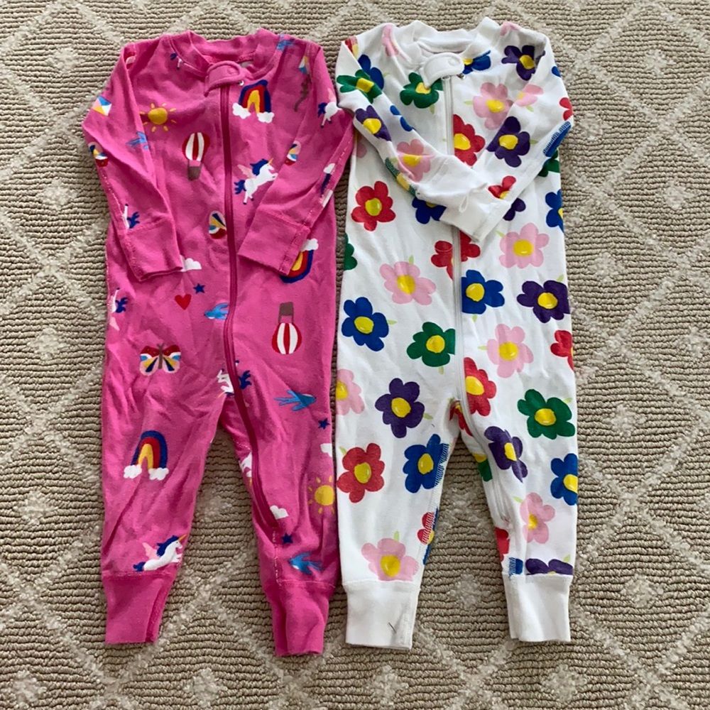 Bundle of 2 Hanna Andersson Sleepers